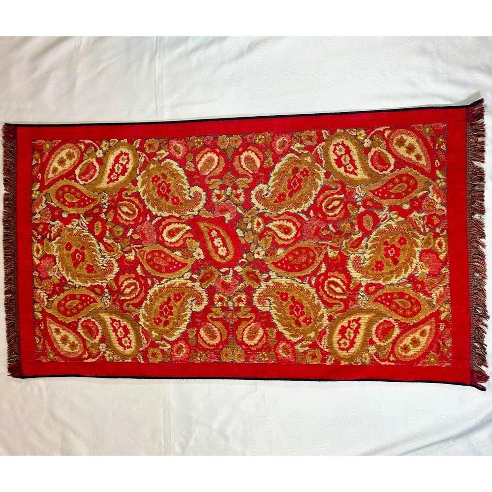 VTG Cannon Royal Family Sculpted Bath Towel Red & Gold Paisley  Regency VHTF EUC
